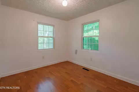 Bedroom - 106 Guy Hamby Rd, Lancing, TN 37770 photo 5 of 5