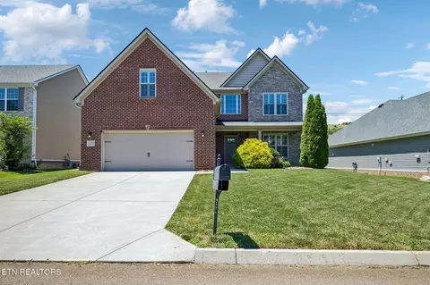 12349 Chirping Bird Ln, Knoxville, TN 37932