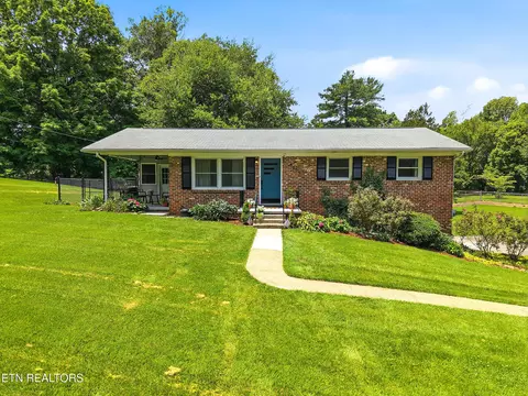 6605 E Dick Ford Ln, Knoxville, TN 37920