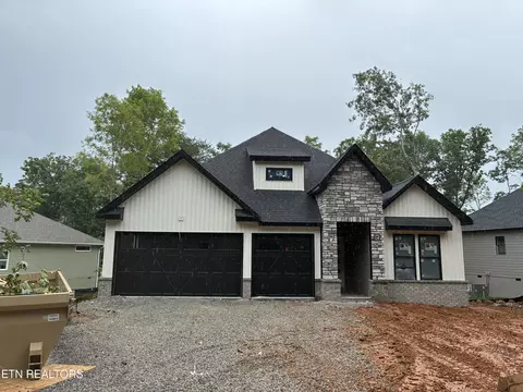 152 Adler Ln, Crossville, TN 38558