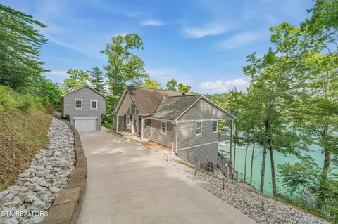 1779 Cove Pointe Rd, La Follette, TN 37766