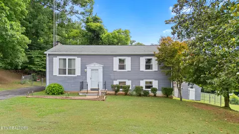 5301 Fontaine Rd, Knoxville, TN 37920