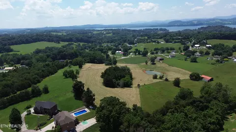View/Area - 7555 Stonehenge Dr, Talbott, TN 37877 photo 5 of 12