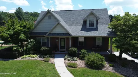 Exterior - 7555 Stonehenge Dr, Talbott, TN 37877 photo 3 of 5