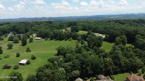 View/Area - 7555 Stonehenge Dr, Talbott, TN 37877 photo 7 of 12