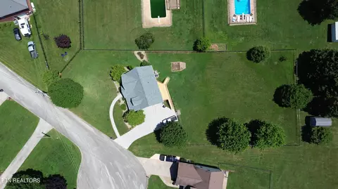 View/Area - 7555 Stonehenge Dr, Talbott, TN 37877 photo 2 of 12