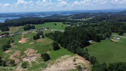 View/Area - 7555 Stonehenge Dr, Talbott, TN 37877 photo 6 of 12