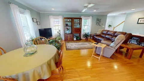 Dining - 7555 Stonehenge Dr, Talbott, TN 37877 photo 2 of 5