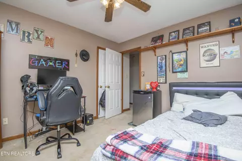 512 Windgate Ct, Powell, TN 37849 photo 25