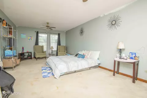 512 Windgate Ct, Powell, TN 37849 photo 22