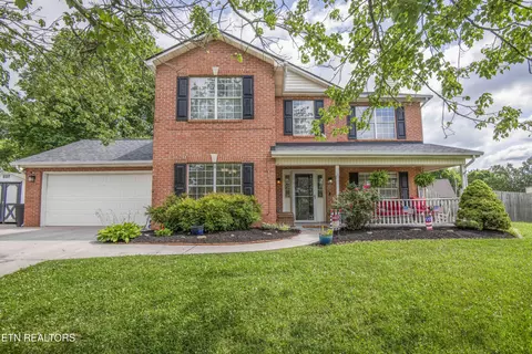 512 Windgate Ct, Powell, TN 37849