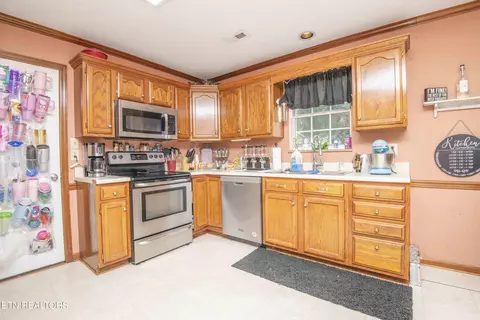 512 Windgate Ct, Powell, TN 37849 photo 11