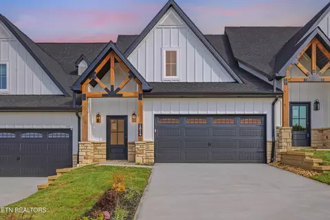 1814 Poplar Spgs Pl, Maryville, TN 37803