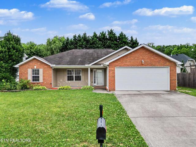 5926 Gray Gables Dr, Knoxville, TN 37931