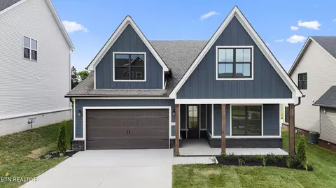 11526 Olympic Valley Dr, Knoxville, TN 37932