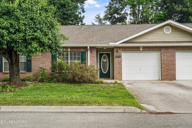 6526 Bakersfield Way, Knoxville, TN 37918