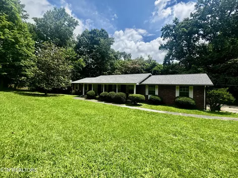 3610 Sprucewood Rd, Knoxville, TN 37921