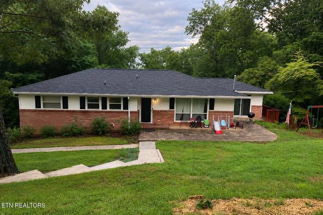 103 Morgan Rd, Oak Ridge, TN 37830