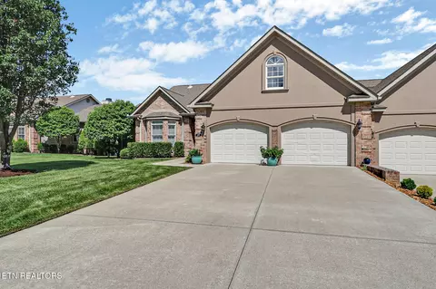 135 Lafayette Pt #13, Crossville, TN 38558
