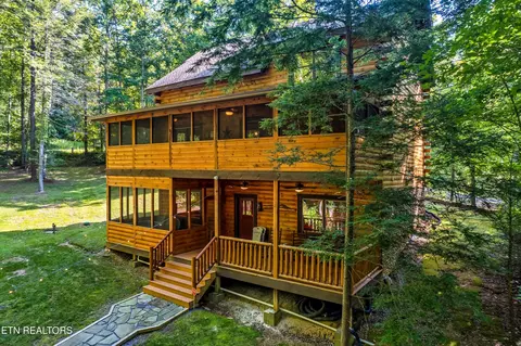 Exterior - 2339 Bogle Spring Loop, Sevierville, TN 37862 photo 2 of 17