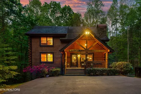 Exterior - 2339 Bogle Spring Loop, Sevierville, TN 37862 photo 4 of 17