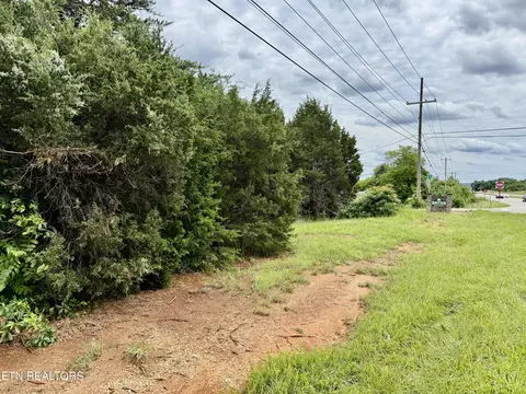 6997 W Andrew Johnson Hwy, Talbott, TN 37877 photo 2