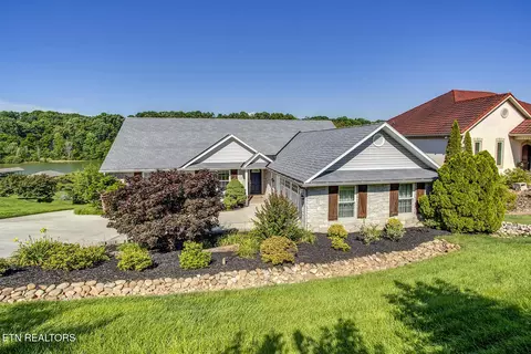 130 Oonoga Way, Loudon, TN 37774