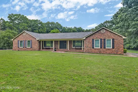 54 Twilight Dr, Crossville, TN 38572