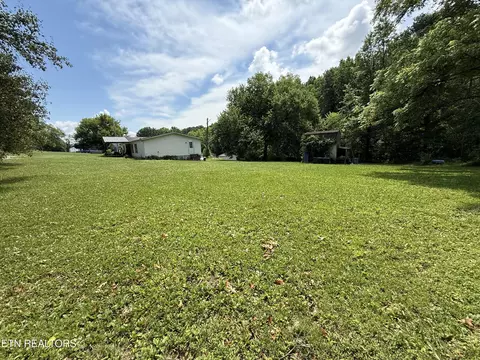 Exterior - 8302 Chauvin Ln, Corryton, TN 37721 photo 2 of 2