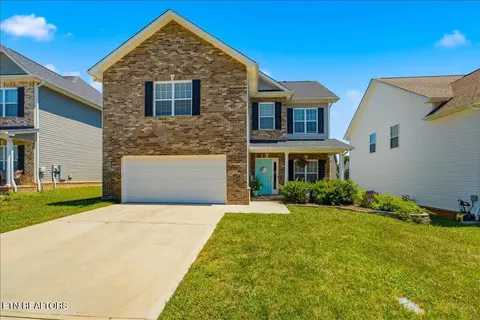 8144 River House Rd, Knoxville, TN 37931