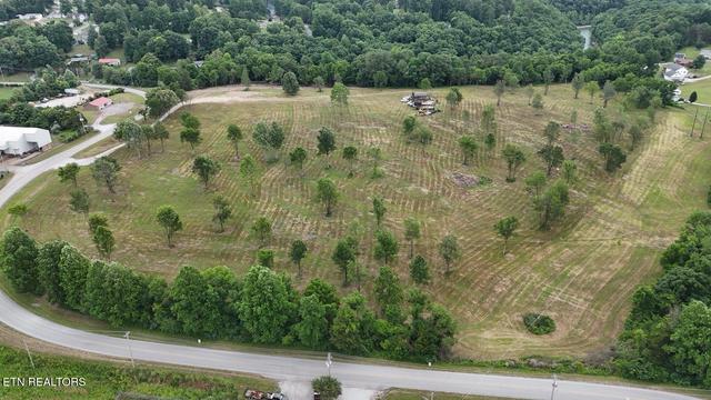 Stone Mill Rd, Jacksboro, TN 37757