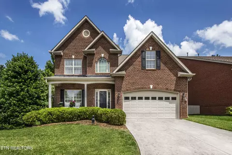 300 Port Charles Dr, Knoxville, TN 37934