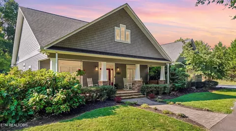 538 Harrisburg Rd, Sevierville, TN 37876