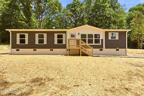 3334 Shipe Rd, Corryton, TN 37721