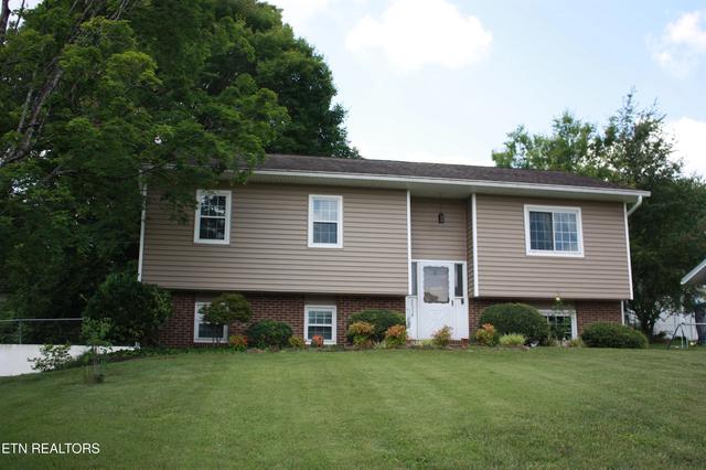 7709 Windsong Rd, Powell, TN 37849