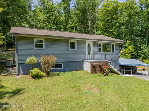 3730 Henderson Rd, Knoxville, TN 37931