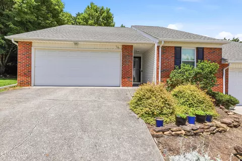 11051 Anchorage Cir, Knoxville, TN 37934