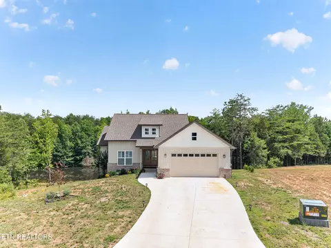 930 Loblolly Ln, Maryville, TN 37801