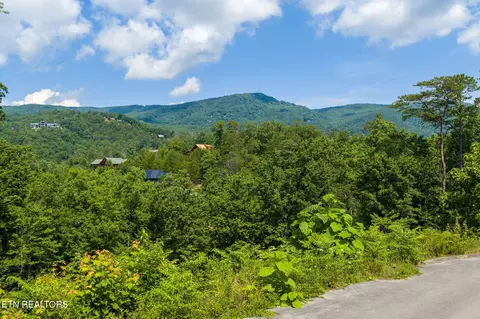 lot40 Laughing Pine Ln, Sevierville, TN 37862