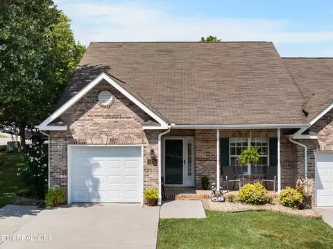 1572 Ellery Ln, Knoxville, TN 37918