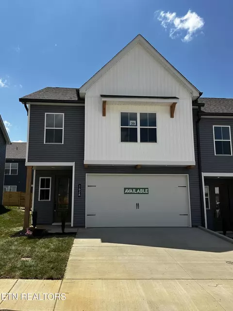 1628 Lateglow Way, Knoxville, TN 37931