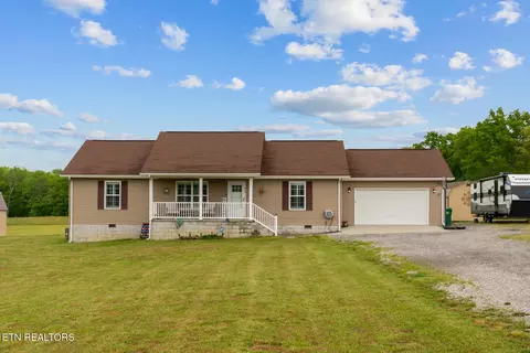 233 Georgee Rd, Jamestown, TN 38556