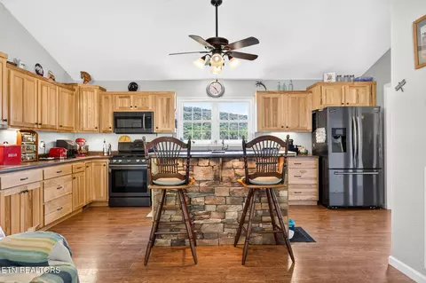Kitchen - 1252 Shellotte Loop, Pall Mall, TN 38577 photo 1 of 4