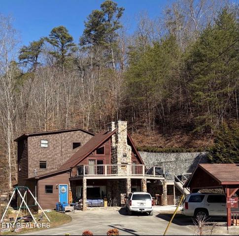 237 Foster Rd, Heiskell, TN 37754