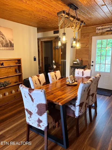 Dining - 237 Foster Rd, Heiskell, TN 37754 photo 1 of 1