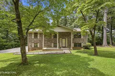 145 Green Hill Dr, Vonore, TN 37885