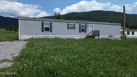 225 Orange Ln, Speedwell, TN 37870