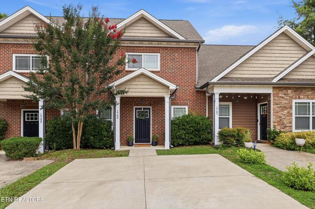 1705 NE New Castle Dr, Cleveland, TN 37312