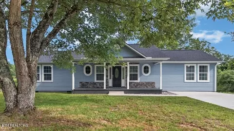129 S Walden Dr, Harriman, TN 37748