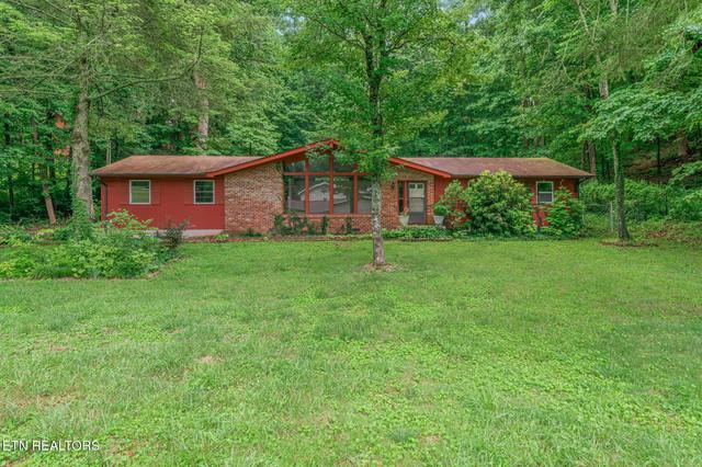 1625 Arrow Wood Rd, Knoxville, TN 37919